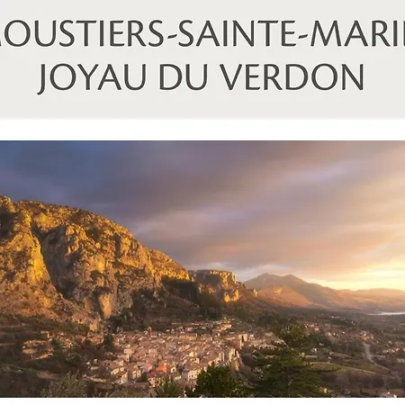 Sous Les Etoiles En Provence, Les Bambous * Lurs